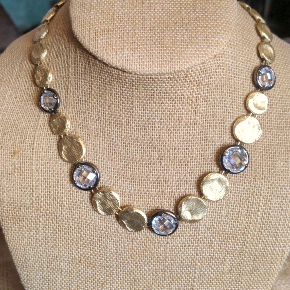 Crystal and gold coin Choker magnetic clasp